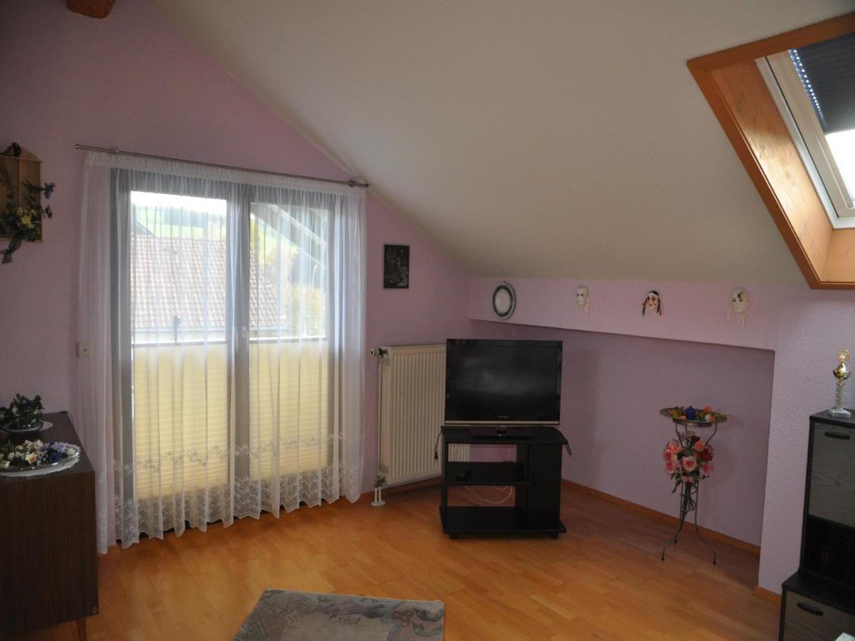 Ferienwohnung Lore Вайлер-Зиммерберг Экстерьер фото